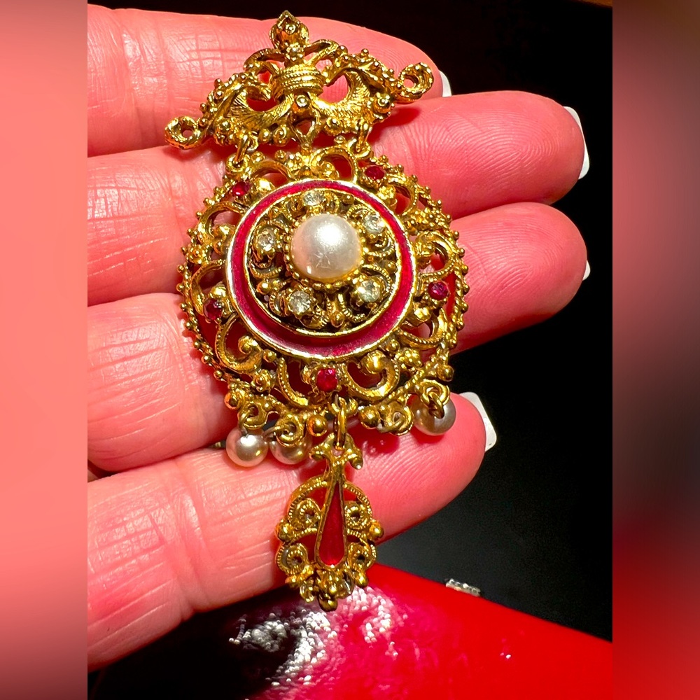 Vintage ❤️ Florenza Brooch Signed Pearl Gold Mogul Gilt Ornate Rare Bold 1940's